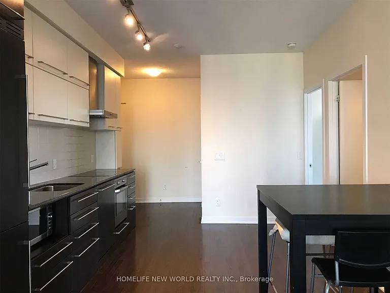 770 Bay St #2202 — Photo 8