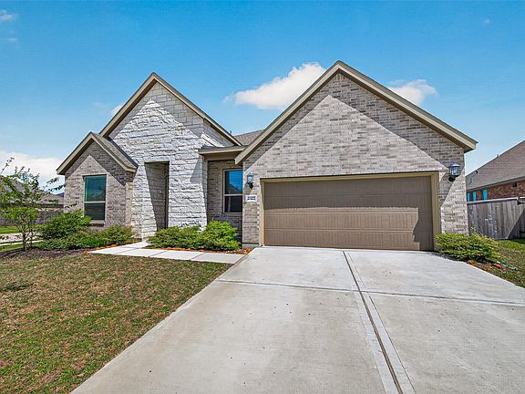 3rd image of 2327 Lily Cove Ct