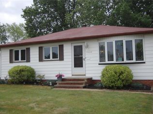 15808 Evening Star Ave, Maple Heights, OH 44137