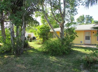 2053 Bradway St NE, Palm Bay, FL 32905