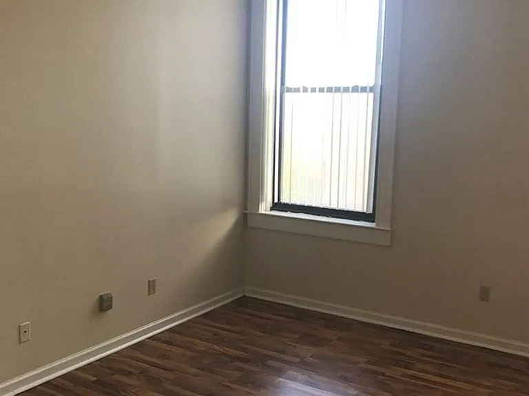 St. Agnes Apartments — Photo 27