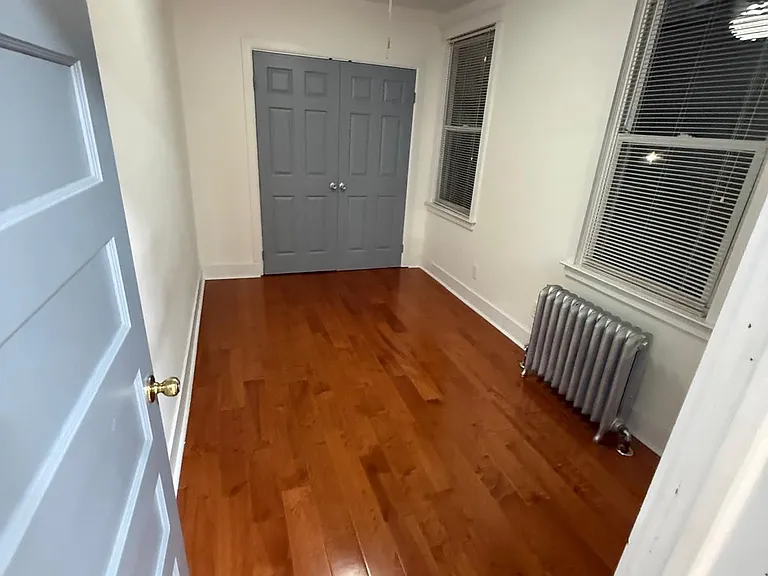 149 W Kingsbridge Rd #2 — Photo 18
