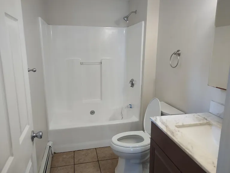71 Bowling Ln #71 — Photo 5