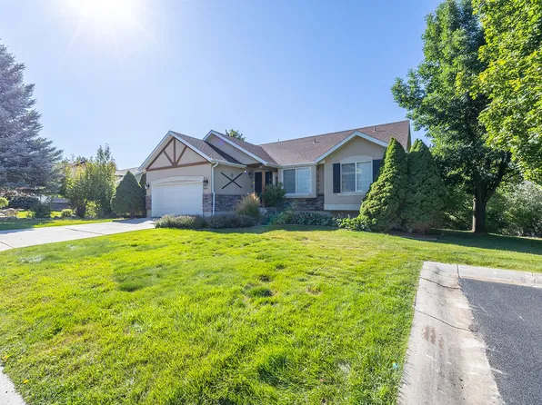 4819 E Fairway Oaks Dr N, Eden, UT 84310