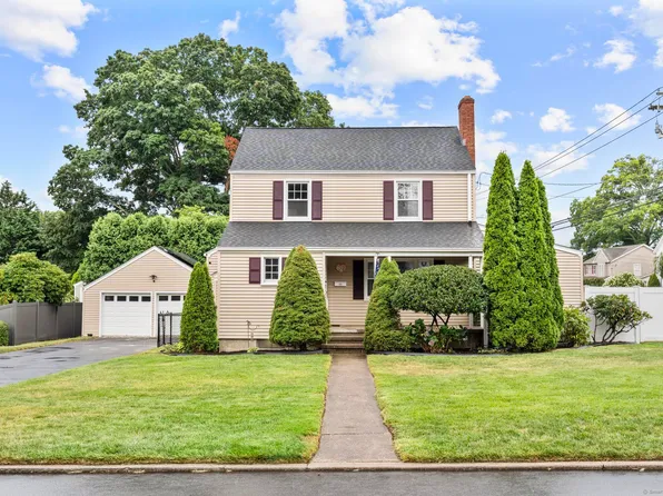 21 Montero Drive, Stratford, CT 06614