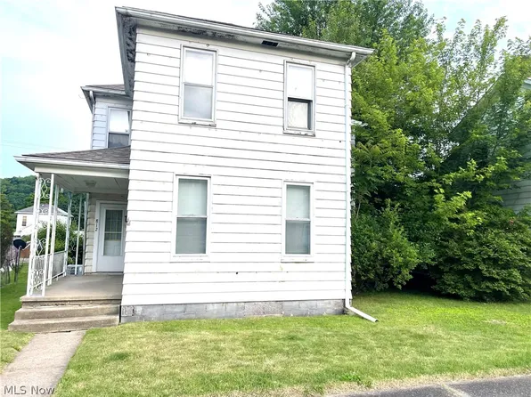 812 2nd St, Brilliant, OH 43913