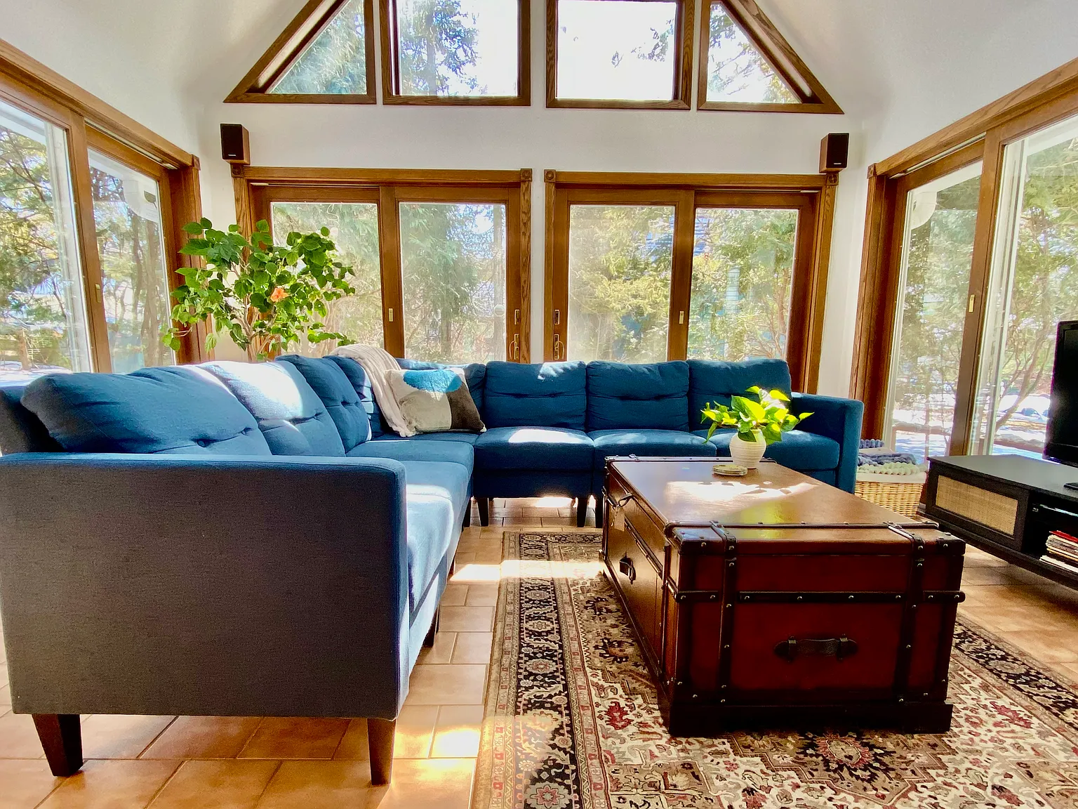 4 bed, 2.5 bath, 2169 sqft, $3,750 — Photo 1