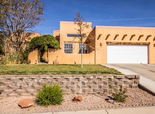 4744 Sunrise Cir, Farmington, NM 87401