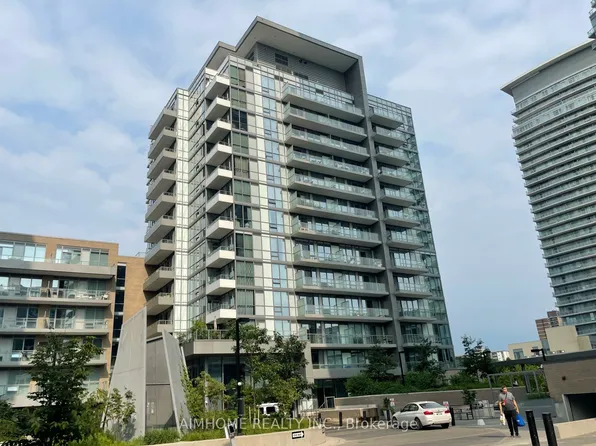 52 Forest Manor Rd #1305, Toronto, ON M2J 0E2