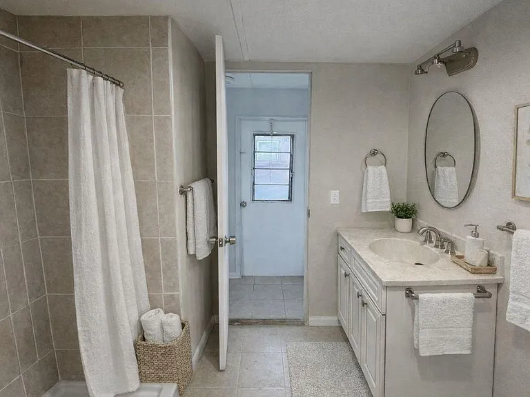 108 Southland Ct #108 — Photo 6