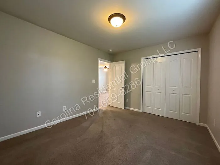 7043 Haines Mill Rd — Photo 13