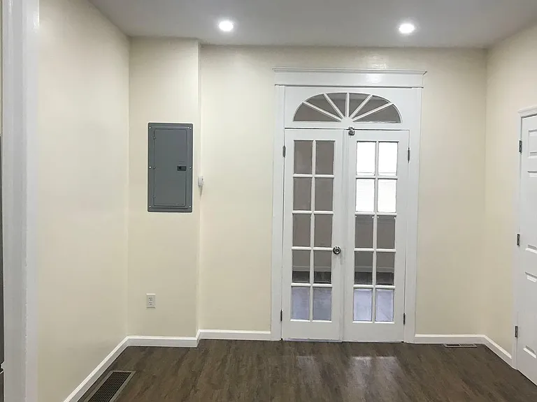 737 Spruce St #1F — Photo 1