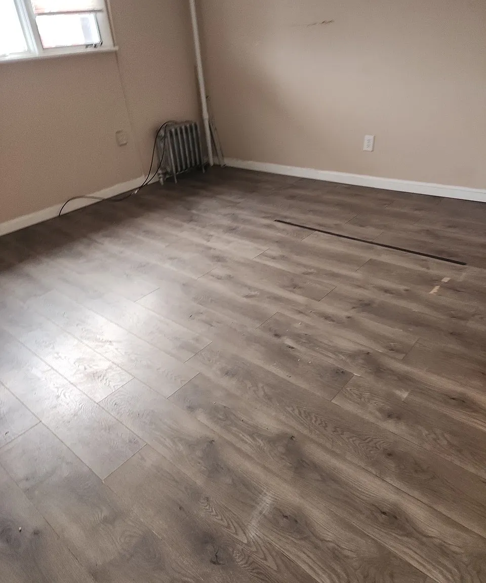 4 bed, 1.5 bath, 1176 sqft, $1,500 — Photo 1