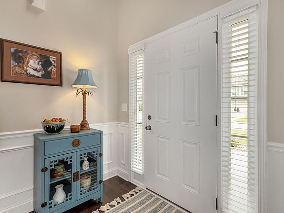 3rd image of 859 Wild Orchard Ln