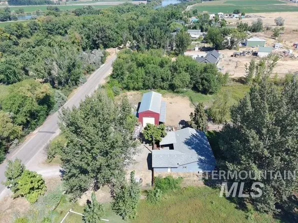 11230 N River Rd, Payette, ID 83661