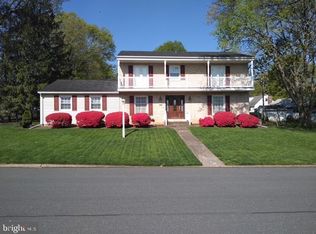 608 Penn Ayr Rd, Camp Hill, PA 17011