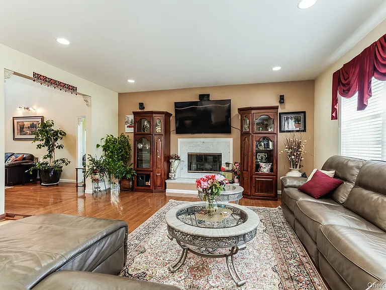 5 Daffodil Ln — Photo 11