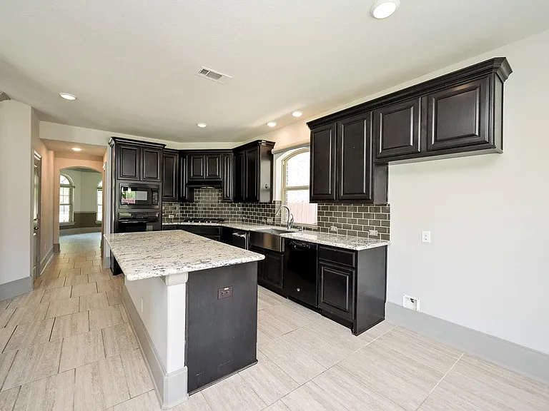 25235 Birchwood Springs Ave — Photo 13