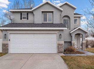 115 Strasbourg Ln, Tooele, UT 84074