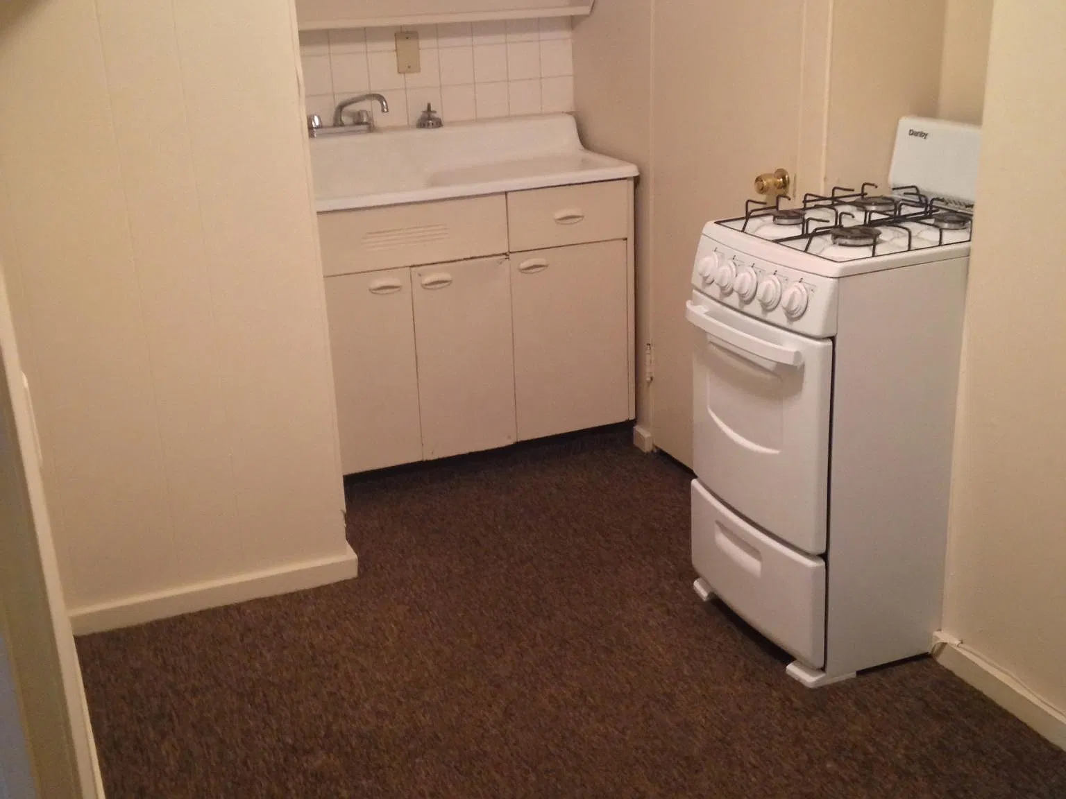 1 bed, 396 sqft, $450 — Photo 4