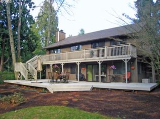 17900 SW Canal Rd, Lake Oswego, OR 97035