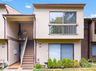 58 Lexington Ct, Red Bank, NJ