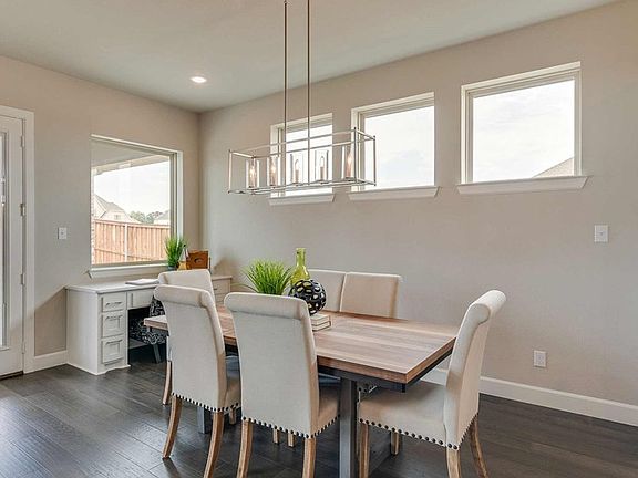 The McManus - Dining