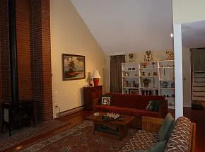 42 Pleasant Dr — Photo 5