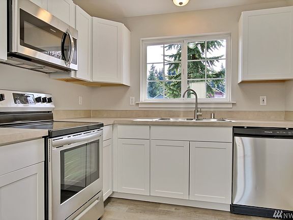 5th image of 12015 163rd Street Ct E