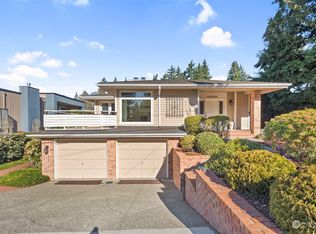 10520 NE 52nd St, Kirkland, WA