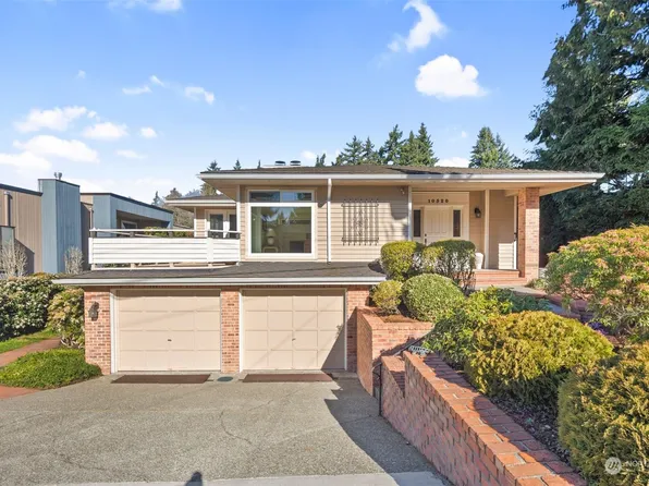10520 NE 52nd Street, Kirkland, WA 98033