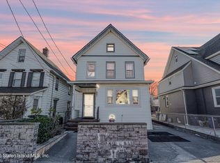 227 Taylor St, Staten Island, NY 10310