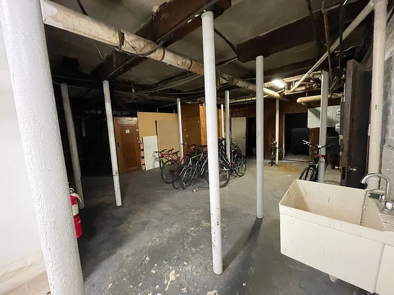 285 Saint Paul St #33 — Photo 11