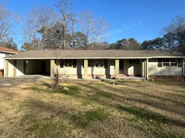 304 Catalina Cir, Jackson, MS 39204