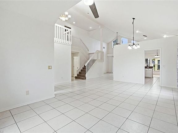 3rd image of 17841 Bermuda Dunes DR