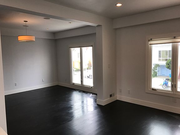 2nd image of 1818 32nd Ave