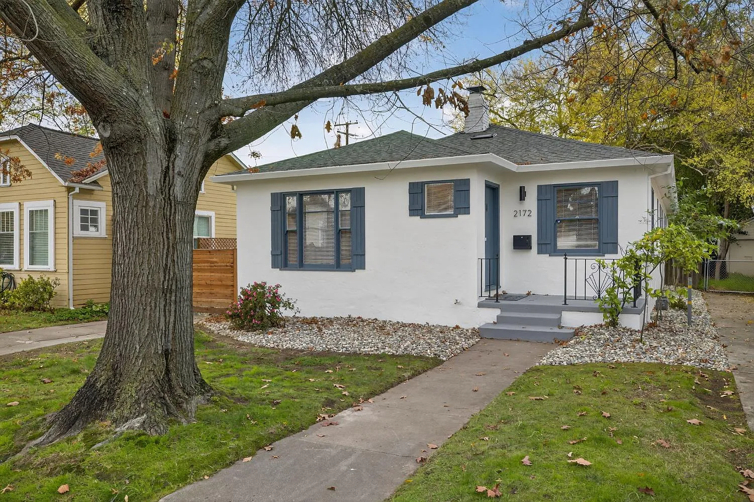 2172 36th St photo 1