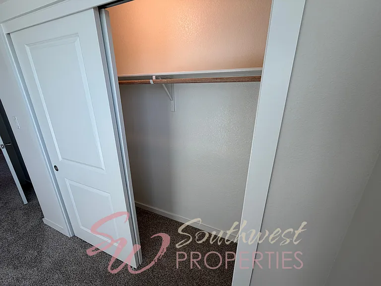 577 Galt Dr — Photo 27