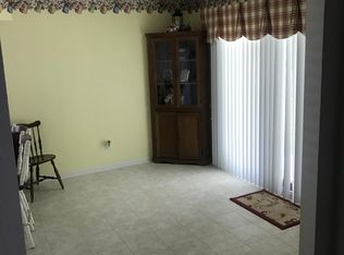 7445 Wicklow Woods Dr, Sylvania, OH 43560