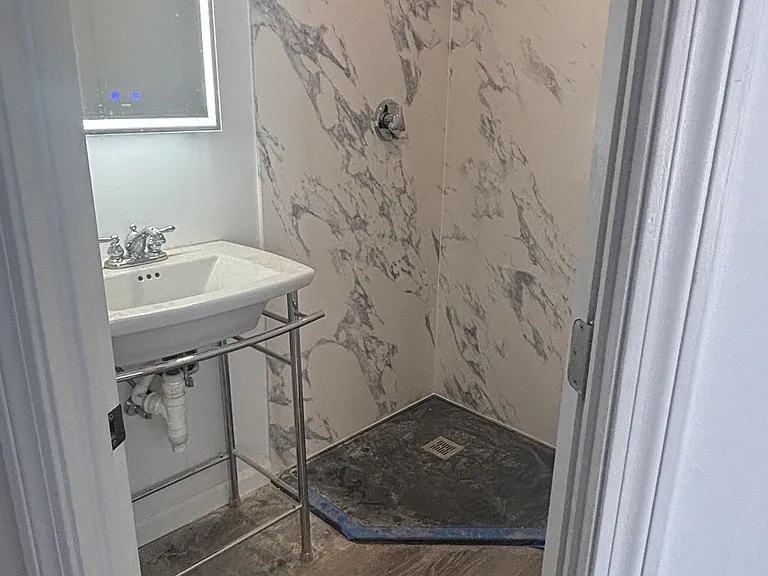 85 N Margin St #3 — Photo 3