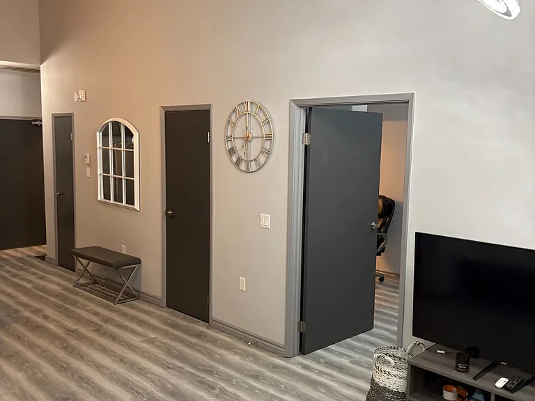 275 F Larch St #111 — Photo 13
