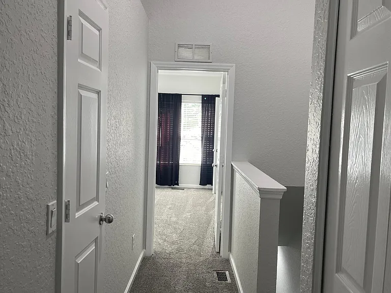4441 SW 49th Ave — Photo 24