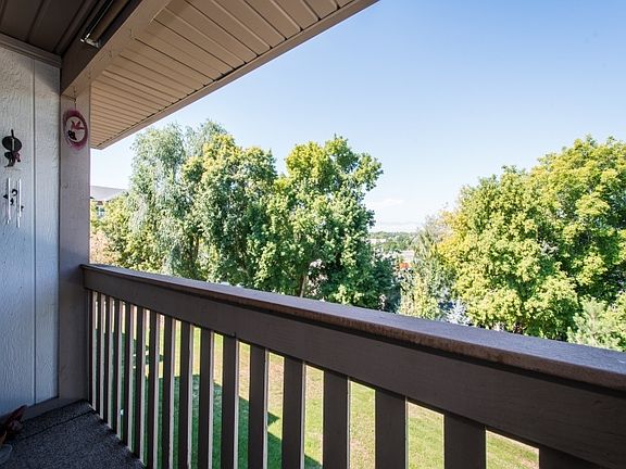 3rd image of 1790 E Keysview Ct APT 32