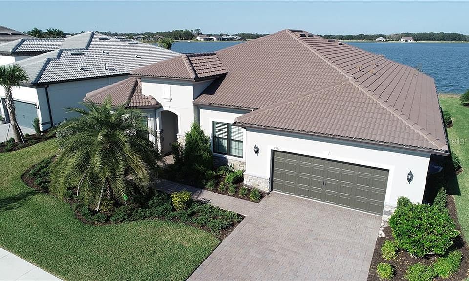 1st image of 7984 Grande Shores Dr