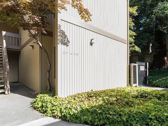 3rd image of 505 Cypress Point Dr Unit 237