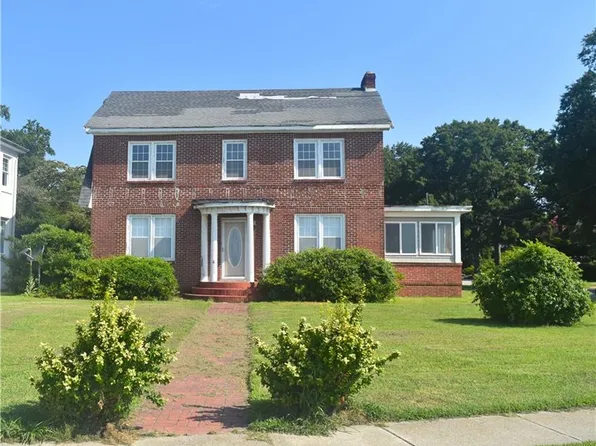 3215 Chesapeake Ave, Hampton, VA 23661