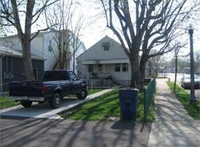 3rd image of 318 Arch St