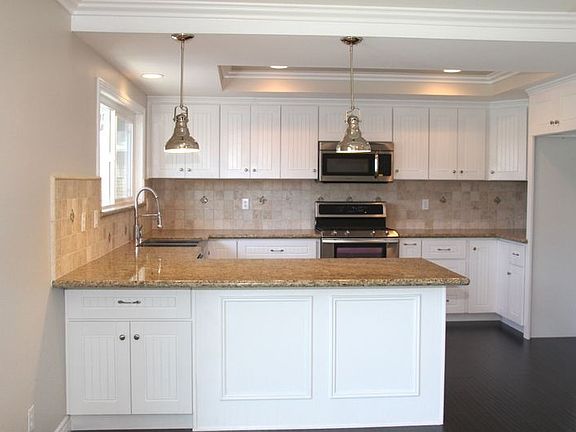 5th image of 246 22nd St