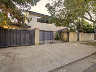5802 Colfax Ave, North Hollywood, CA, 91601