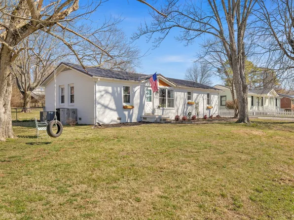 2001 Denise Dr, Columbia, TN 38401